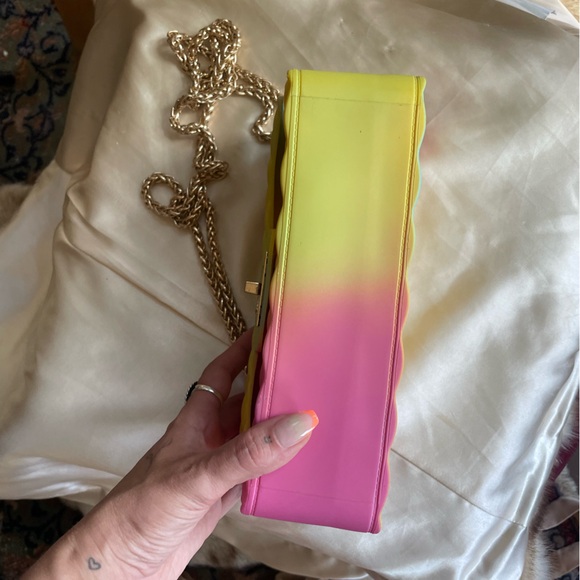 Rubber Neon Gradient Quilted Chain Bag - Picture 3 of 11